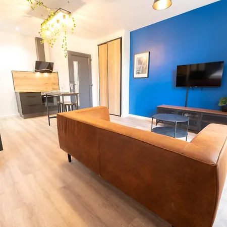 Loft Climatise - Proche De La - Jacuzzi - Centre Lejlighed